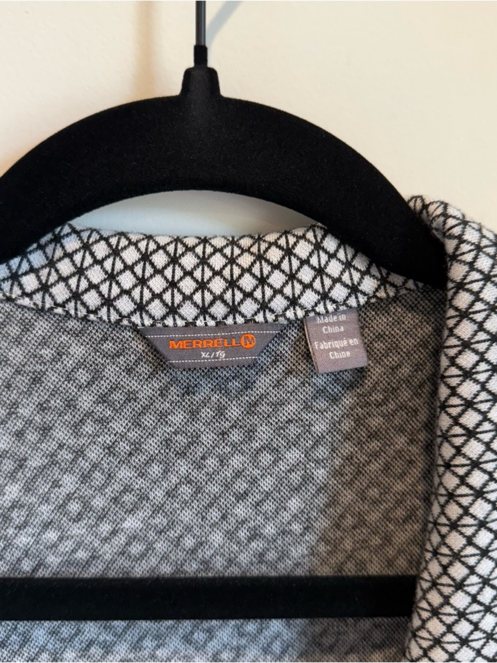 Merrell Black & White Geometric Button-Collar Long Sleeve Top - Picture 2 of 5